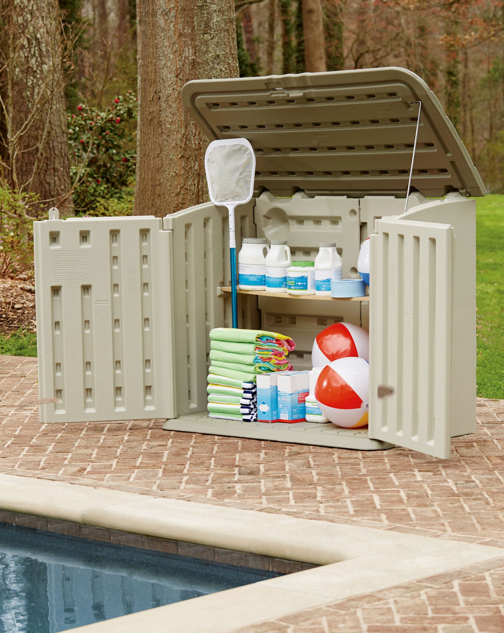 Rubbermaid Outdoor Storage Shed, XL Horizontal, H 47
