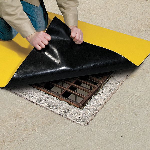 New Pig Drain Cover, 54 in Length, 30 in Width, 5/16 in Thickness, Urethane/Vinyl Material - PLR409