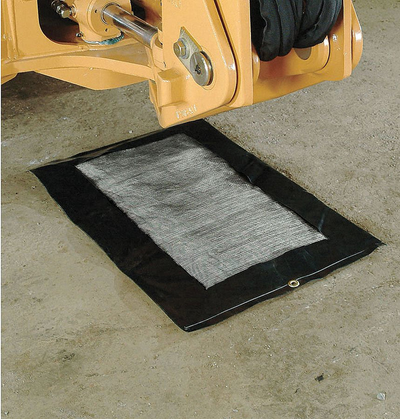 PIG® Oil-Only Absorbent Mat Pad, New Pig