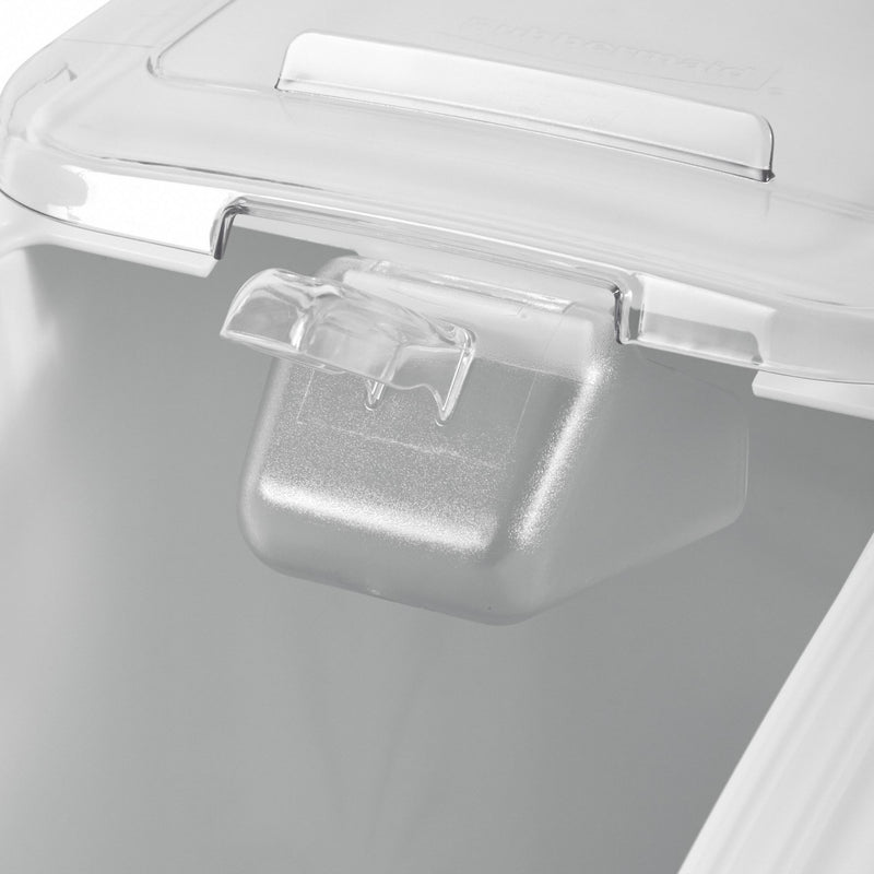 Rubbermaid 29 1/4 in" x 15 1/2 in" x 28 in Mobile Bulk Storage, White - FG360288WHT