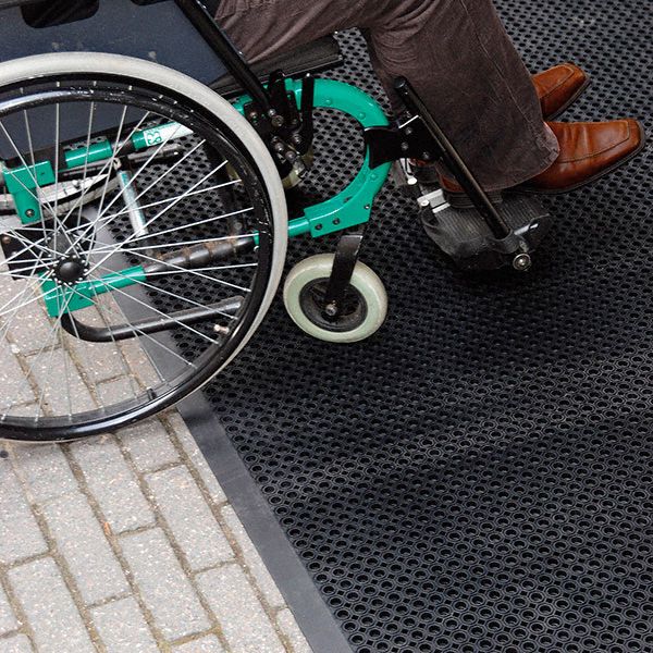 Notrax Outdoor Entrance Mat, 6 ft L, 4 ft W, 1/2 in Thick, Rectangle, Black - 599S0046BL