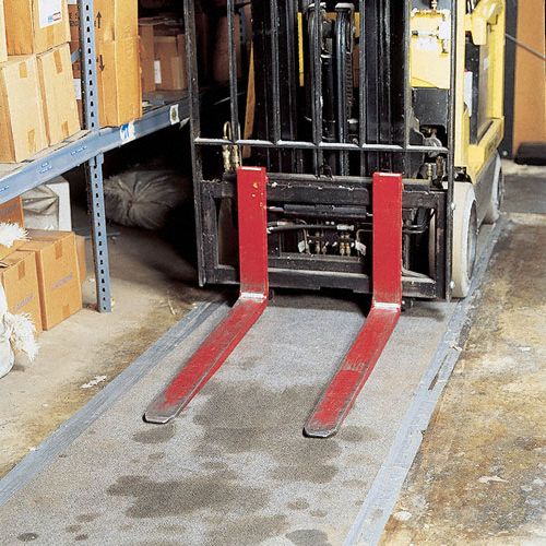 Brady 150 ft Absorbent Roll, Fluids Absorbed: Universal, Medium, 59 gal, 1 EA - SIR72